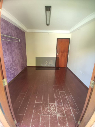 Imagem Casa com 3 Quartos à Venda, 196 m² em Vila Santista - Atibaia