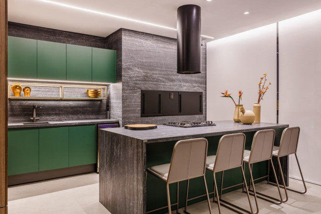Imagem Apartamento com 3 Quartos à Venda, 168 m² em Centro - Curitiba