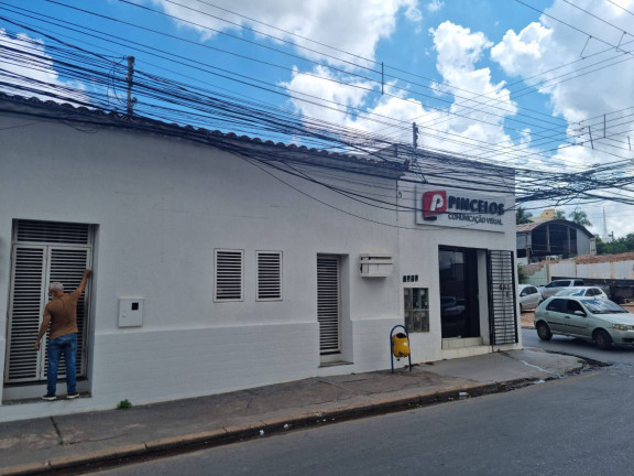 Imagem Casa com 2 Quartos à Venda, 380 m² em Cuiabá Imagem Casa com 2 Quartos à Venda, 380 m² em Cuiabá