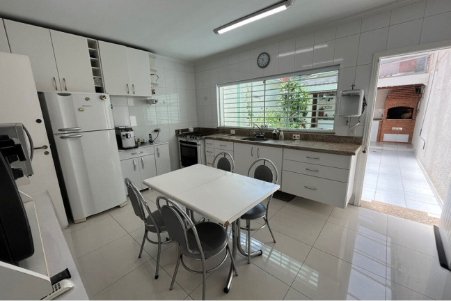 Imagem Casa com 3 Quartos à Venda, 208 m² em água Rasa - São Paulo Imagem Casa com 3 Quartos à Venda, 208 m² em água Rasa - São Paulo