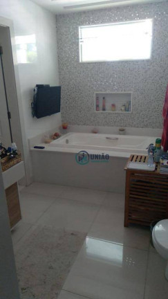 Imagem Casa com 6 Quartos à Venda, 540 m² em Charitas - Niterói