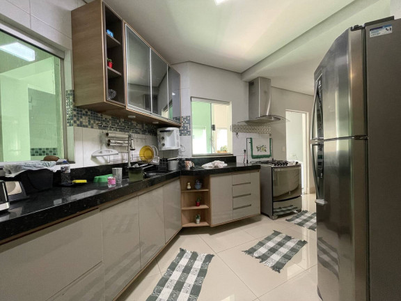 Imagem Casa para Alugar, 315 m² em Jardim Itália - Cuiabá Imagem Casa para Alugar, 315 m² em Jardim Itália - Cuiabá