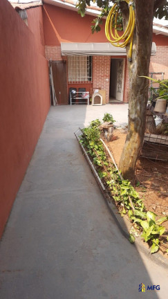 Imagem Casa com 2 Quartos à Venda, 250 m² em Parque Ouro Fino - Sorocaba Imagem Casa com 2 Quartos à Venda, 250 m² em Parque Ouro Fino - Sorocaba