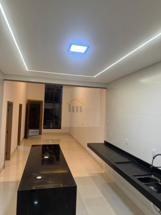 Imagem Casa com 3 Quartos à Venda, 163 m² em Goiânia 2 - Goiânia