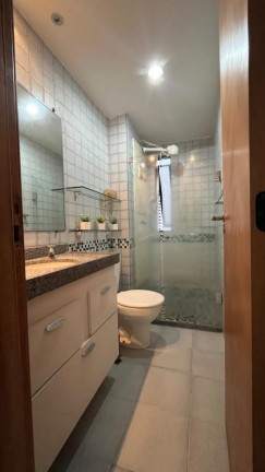 Imagem Apartamento com 3 Quartos à Venda, 90 m² em Graças - Recife