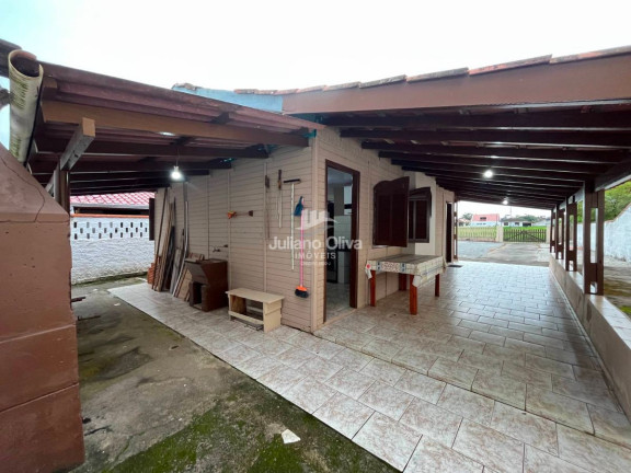 Imagem Casa com 3 Quartos à Venda, 90 m² em Barra Do Sai - Itapoá