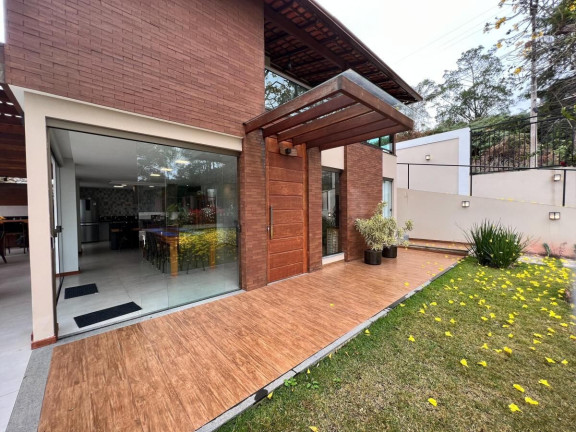Imagem Casa com 6 Quartos à Venda, 250 m² em Aracê - Domingos Martins Imagem Casa com 6 Quartos à Venda, 250 m² em Aracê - Domingos Martins