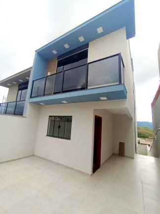 Imagem Casa com 3 Quartos à Venda, em Poços De Caldas Imagem Casa com 3 Quartos à Venda, em Poços De Caldas