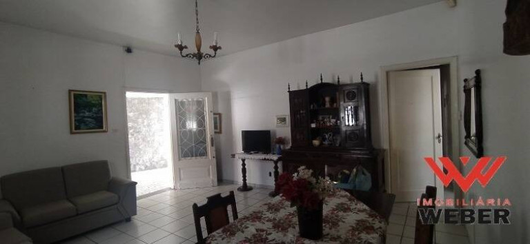Imagem Casa com 3 Quartos à Venda, 264 m² em Centro - Sorocaba Imagem Casa com 3 Quartos à Venda, 264 m² em Centro - Sorocaba