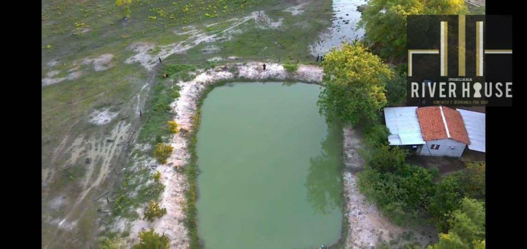 Imagem Chácara com 2 Quartos à Venda, 2.500 m² em Pedra 90 - Cuiabá Imagem Chácara com 2 Quartos à Venda, 2.500 m² em Pedra 90 - Cuiabá
