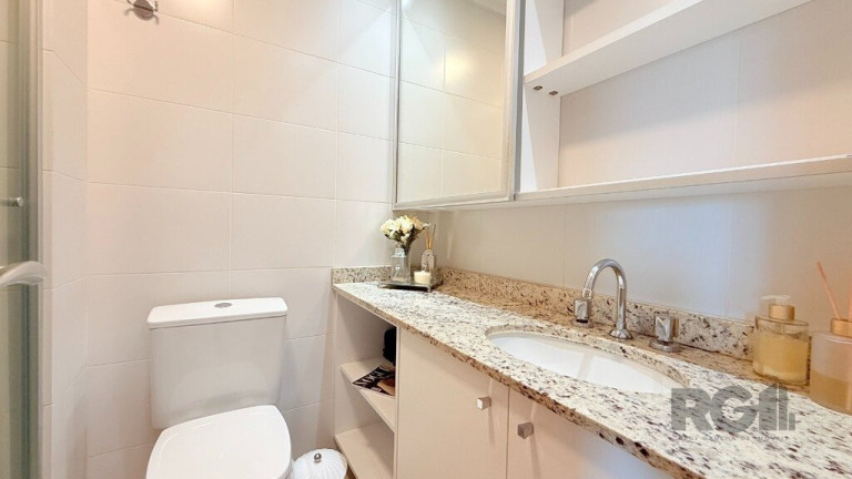 Imagem Apartamento com 1 Quarto à Venda, 38 m² em Menino Deus - Porto Alegre Imagem Apartamento com 1 Quarto à Venda, 38 m² em Menino Deus - Porto Alegre