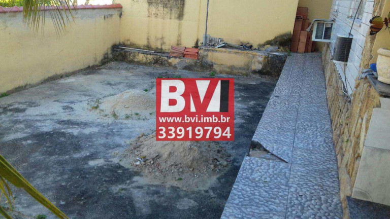 Imagem Casa com 2 Quartos à Venda, 100 m² em Vista Alegre - Rio De Janeiro