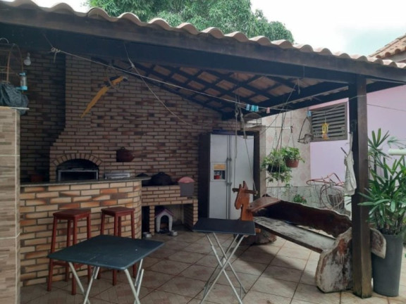 Imagem Casa com 4 Quartos à Venda, 250 m² em Glória - Macaé Imagem Casa com 4 Quartos à Venda, 250 m² em Glória - Macaé