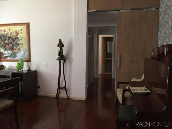 Imagem Apartamento com 4 Quartos à Venda, 200 m² em Ingá - Niterói