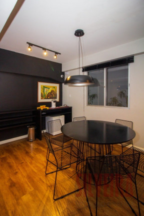 Imagem Apartamento com 1 Quarto à Venda, 18 m² em Centro Histórico - Porto Alegre Imagem Apartamento com 1 Quarto à Venda, 18 m² em Centro Histórico - Porto Alegre