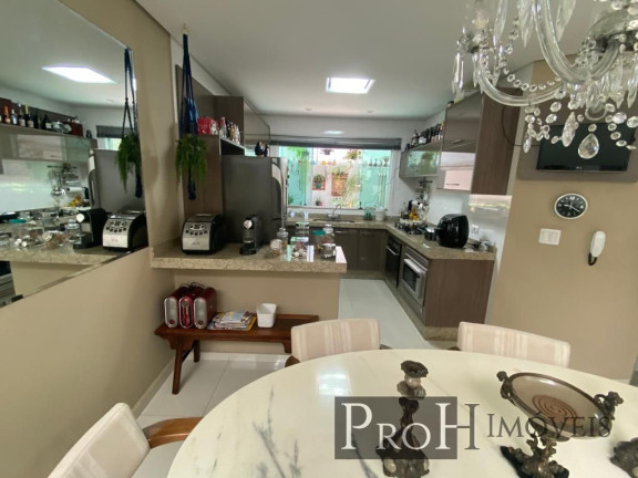 Imagem Sobrado com 3 Quartos à Venda, 175 m² em Vila Scarpelli - Santo André Imagem Sobrado com 3 Quartos à Venda, 175 m² em Vila Scarpelli - Santo André