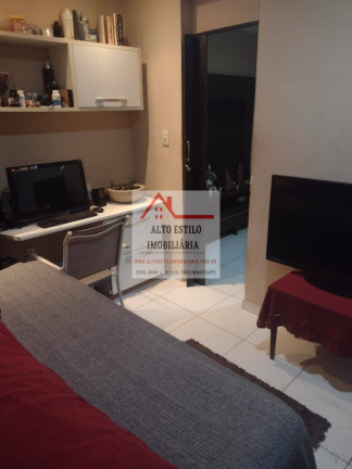 Imagem Casa com 2 Quartos à Venda, 58 m² em Piedade - Rio De Janeiro Imagem Casa com 2 Quartos à Venda, 58 m² em Piedade - Rio De Janeiro