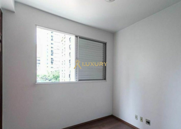 Imagem Imóvel com 4 Quartos à Venda, 130 m² em Lourdes - Belo Horizonte Imagem Imóvel com 4 Quartos à Venda, 130 m² em Lourdes - Belo Horizonte