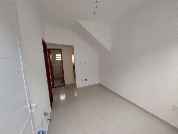 Imagem Sobrado com 2 Quartos à Venda, 50 m² em Maracanã - Praia Grande Imagem Sobrado com 2 Quartos à Venda, 50 m² em Maracanã - Praia Grande