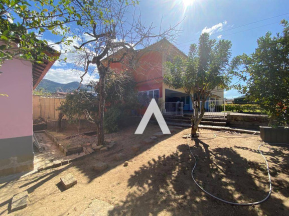 Imagem Casa com 5 Quartos à Venda, 300 m² em Comary - Teresópolis Imagem Casa com 5 Quartos à Venda, 300 m² em Comary - Teresópolis
