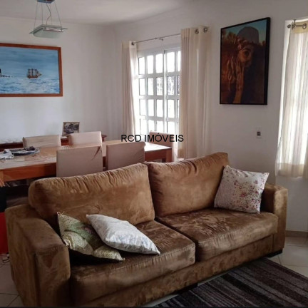 Imagem Casa com 3 Quartos à Venda, 211 m² em Chácara Pavoeiro - Cotia Imagem Casa com 3 Quartos à Venda, 211 m² em Chácara Pavoeiro - Cotia