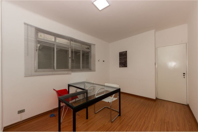 Imagem Casa com 6 Quartos à Venda, 220 m² em  Jardim Paulista  -  São Paulo 