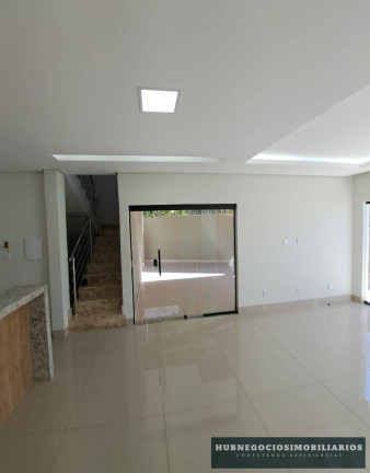 Imagem Casa com 3 Quartos à Venda, 250 m² em Ibituruna - Montes Claros Imagem Casa com 3 Quartos à Venda, 250 m² em Ibituruna - Montes Claros