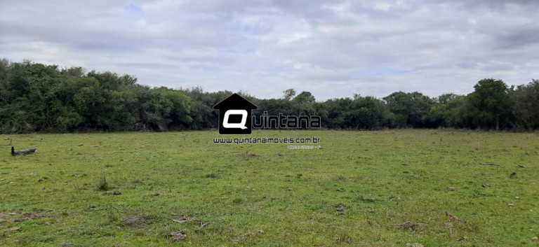 Imagem Imóvel com 2 Quartos à Venda, 420.000 m² em Vacacaí - São Gabriel Imagem Imóvel com 2 Quartos à Venda, 420.000 m² em Vacacaí - São Gabriel