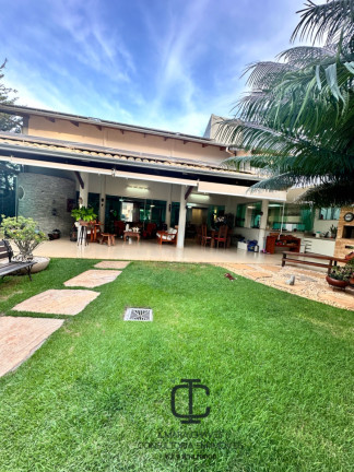 Imagem Casa com 4 Quartos à Venda, 348 m² em Jardins Milão - Goiânia