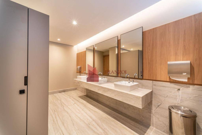Imagem Sala Comercial para Alugar, 138 m² em Centro - Itajaí Imagem Sala Comercial para Alugar, 138 m² em Centro - Itajaí
