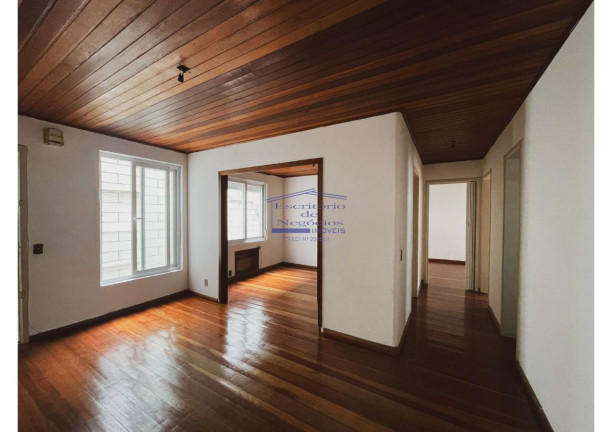 Imagem Imóvel com 3 Quartos à Venda, 68 m² em Camaquã - Porto Alegre Imagem Imóvel com 3 Quartos à Venda, 68 m² em Camaquã - Porto Alegre