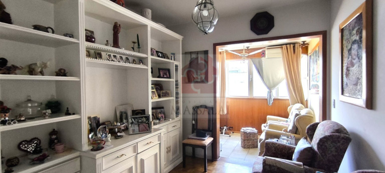 Imagem Apartamento com 2 Quartos à Venda, 84 m² em Menino Deus - Porto Alegre Imagem Apartamento com 2 Quartos à Venda, 84 m² em Menino Deus - Porto Alegre