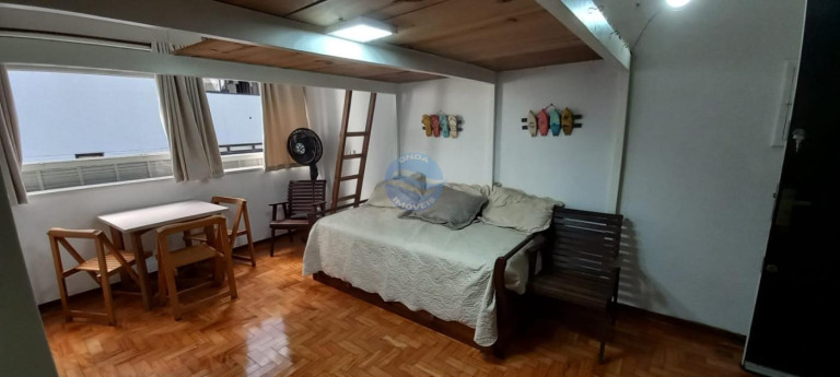 Kitnet com 1 Quarto à Venda, 30 m² em Boqueirão - Santos