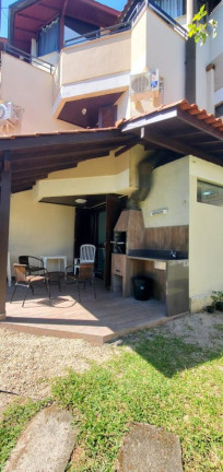 Imagem Sobrado com 4 Quartos para Alugar, 160 m² em Cachoeira Do Bom Jesus - Florianópolis