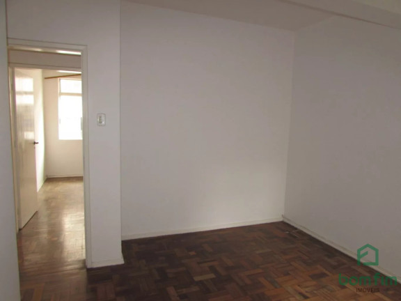 Imagem Apartamento com 3 Quartos à Venda, 90 m² em Centro Histórico - Porto Alegre Imagem Apartamento com 3 Quartos à Venda, 90 m² em Centro Histórico - Porto Alegre