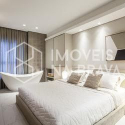 Imagem Apartamento com 4 Quartos à Venda, 167 m² em Centro - Balneário Camboriú Imagem Apartamento com 4 Quartos à Venda, 167 m² em Centro - Balneário Camboriú