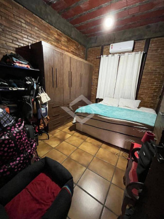 Imagem Casa com 4 Quartos à Venda, 275 m² em Itaipu - Niterói Imagem Casa com 4 Quartos à Venda, 275 m² em Itaipu - Niterói