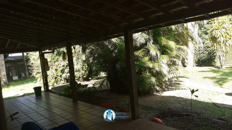 Imagem Imóvel com 4 Quartos à Venda, 10.000 m² em Parque Xerém - Duque De Caxias