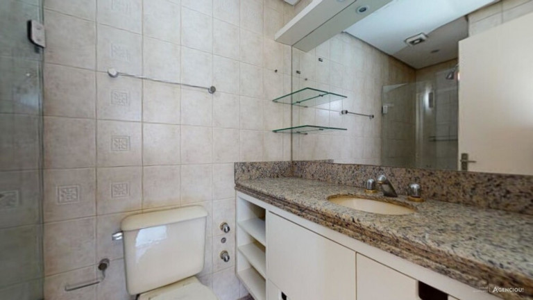 Imagem Imóvel com 2 Quartos à Venda, 69 m² em Higienópolis - Porto Alegre Imagem Imóvel com 2 Quartos à Venda, 69 m² em Higienópolis - Porto Alegre
