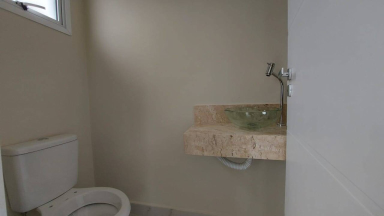 Imagem Casa com 3 Quartos à Venda, 141 m² em Uberaba - Curitiba