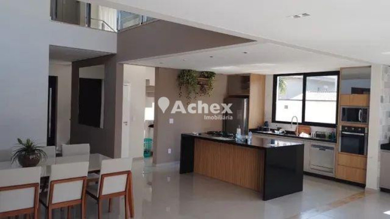 Imagem Casa com 3 Quartos à Venda, 303 m² em Swiss Park - Campinas