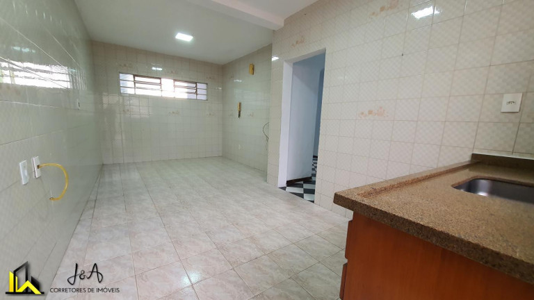 Imagem Casa com 2 Quartos à Venda, 220 m² em Jardim Das Flores - Osasco Imagem Casa com 2 Quartos à Venda, 220 m² em Jardim Das Flores - Osasco