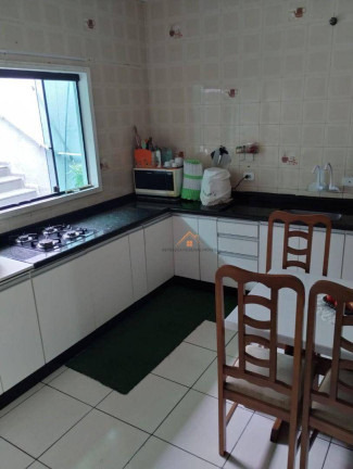 Imagem Casa com 4 Quartos à Venda, 147 m² em Parque Das Nações - Santo André Imagem Casa com 4 Quartos à Venda, 147 m² em Parque Das Nações - Santo André