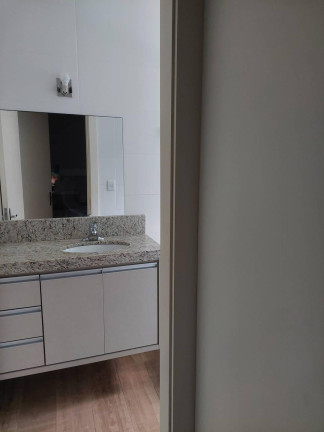 Imagem Casa com 4 Quartos à Venda, em Xangri-lá Imagem Casa com 4 Quartos à Venda, em Xangri-lá