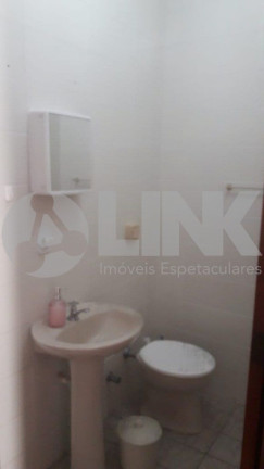 Imagem Imóvel com 4 Quartos à Venda, 212 m² em Jardim Itu - Porto Alegre Imagem Imóvel com 4 Quartos à Venda, 212 m² em Jardim Itu - Porto Alegre