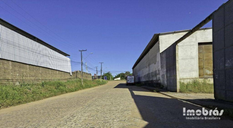 Imagem Galpão para Alugar, 1.000 m² em Santa Clara - Eusébio Imagem Galpão para Alugar, 1.000 m² em Santa Clara - Eusébio