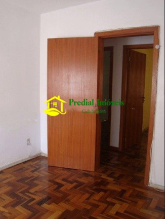 Imagem Apartamento com 4 Quartos à Venda, 80 m² em Teresópolis - Porto Alegre