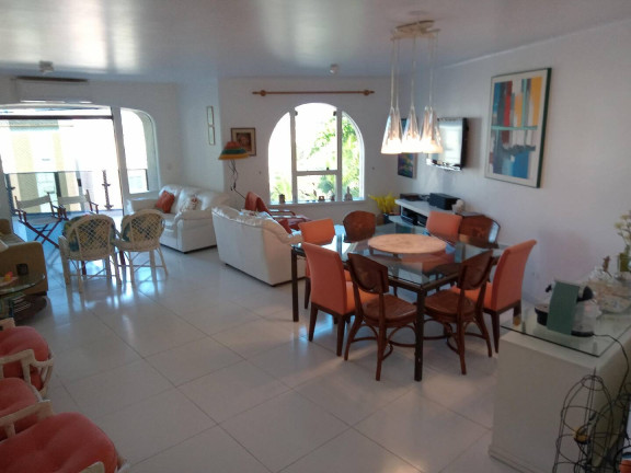 Apartamento com 3 Quartos à Venda, 72 m² em Enseada - Guarujá