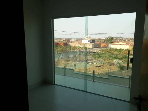 Imagem Casa com 3 Quartos à Venda, em Planalto - Montes Claros Imagem Casa com 3 Quartos à Venda, em Planalto - Montes Claros