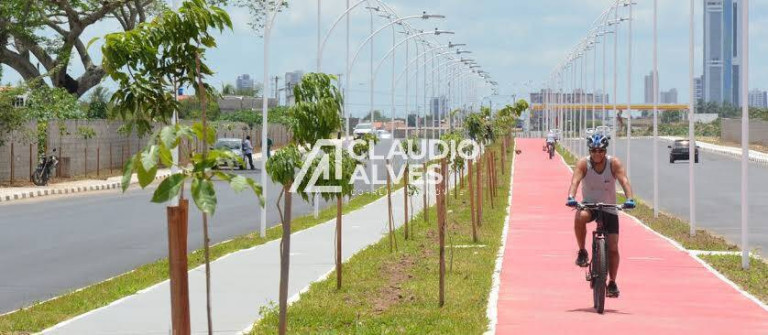 Imagem Terreno à Venda, 420 m² em Mangabeira - Feira De Santana Imagem Terreno à Venda, 420 m² em Mangabeira - Feira De Santana